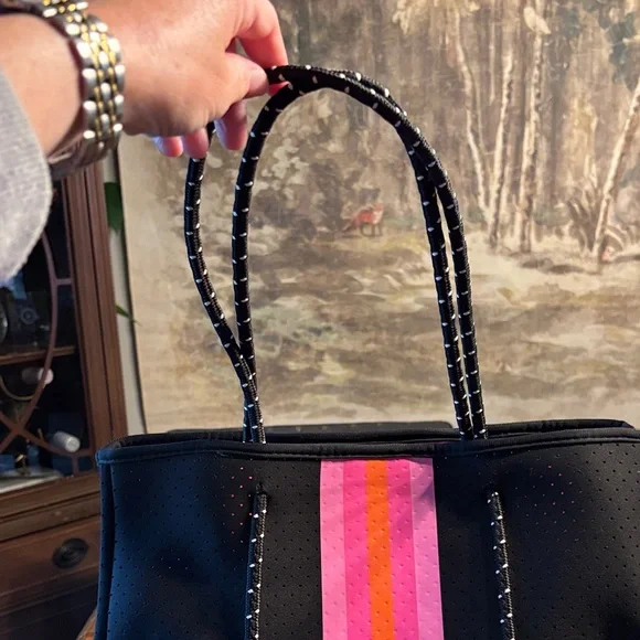 Parker & Hyde Black and Pink Tote Bag - Picture 3 of 12